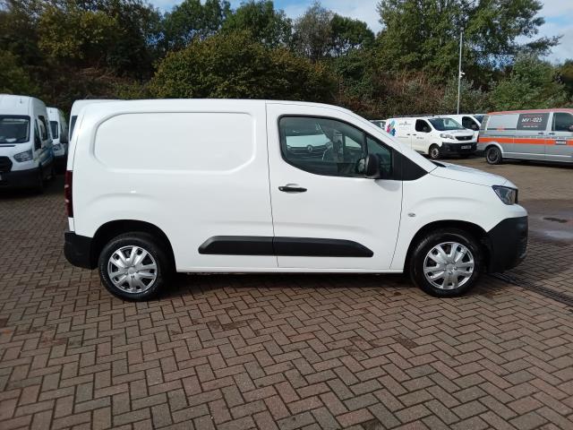 2020 Peugeot Partner 1000 1.5 Bluehdi 100 Professional Van (NU20ZJV) Image 7