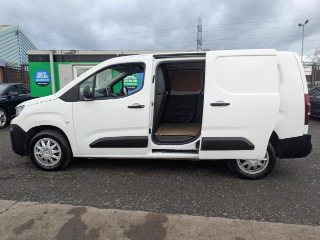 2021 Peugeot Partner 950 1.5 Bluehdi 100 Professional Van (NU21GLJ) Image 6