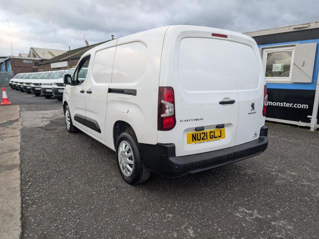2021 Peugeot Partner 950 1.5 Bluehdi 100 Professional Van (NU21GLJ) Image 9