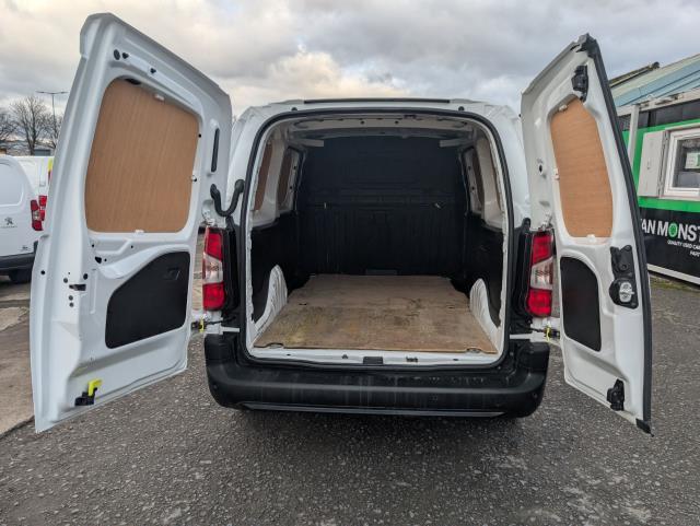 2021 Peugeot Partner 950 1.5 Bluehdi 100 Professional Van (NU21GLJ) Image 11
