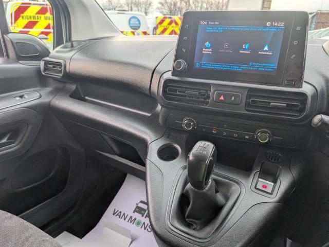 2021 Peugeot Partner 950 1.5 Bluehdi 100 Professional Van (NU21GLJ) Image 26