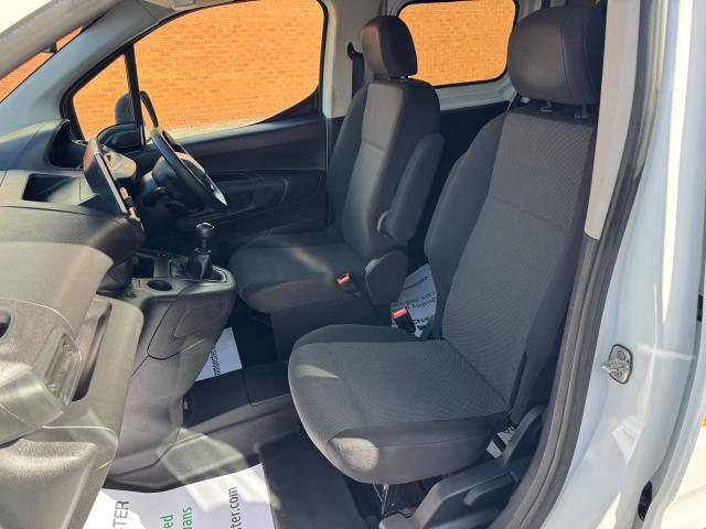 2021 Peugeot Partner 850 1.5 Bluehdi 100 Professional Crew Van EURO 6 (NU21GWL) Image 31