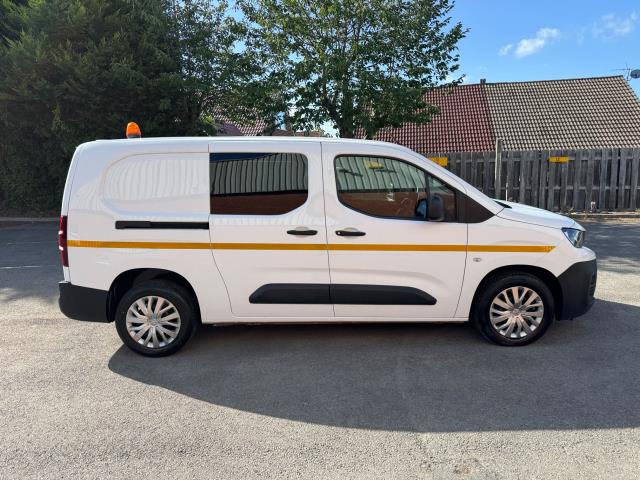 2021 Peugeot Partner 850 1.5 Bluehdi 100 Professional Crew Van EURO 6 (NU21GWL) Image 10
