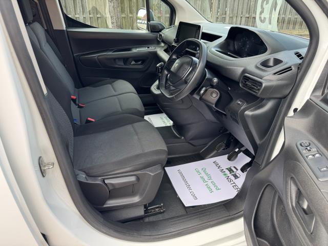 2021 Peugeot Partner 950 1.5 Bluehdi 100 Professional LONG Van (NU21GWP) Image 13
