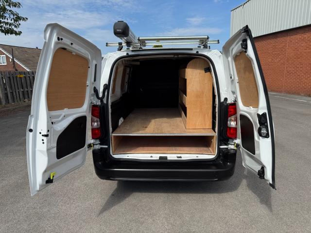 2021 Peugeot Partner 950 1.5 Bluehdi 100 Professional LONG Van (NU21GWP) Image 43