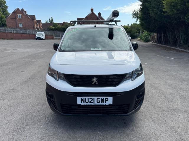 2021 Peugeot Partner 950 1.5 Bluehdi 100 Professional LONG Van (NU21GWP) Image 3