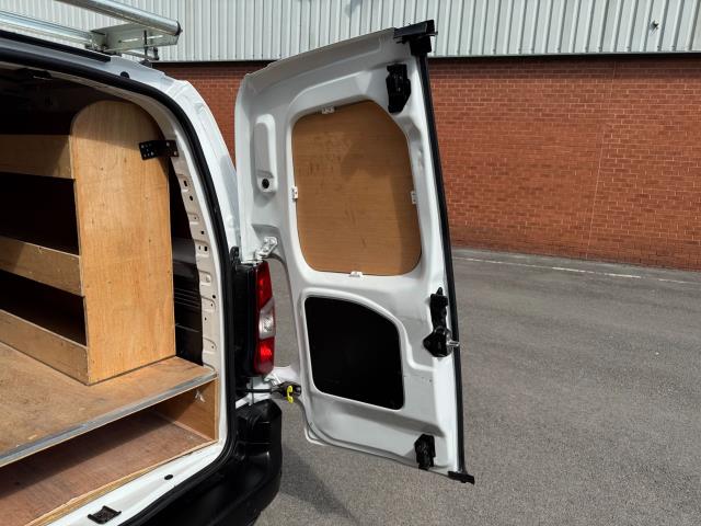 2021 Peugeot Partner 950 1.5 Bluehdi 100 Professional LONG Van (NU21GWP) Image 51