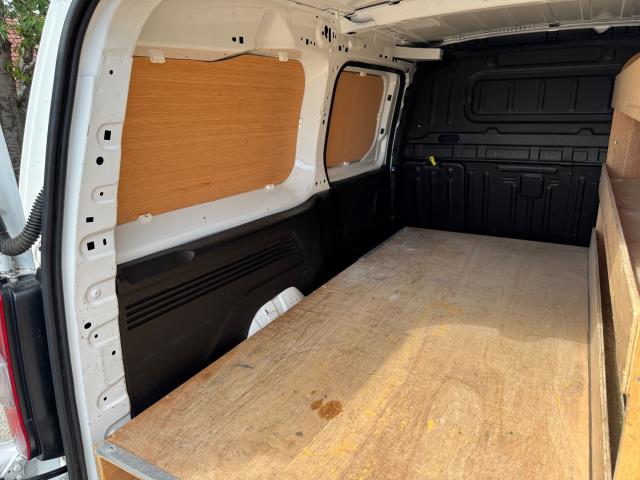 2021 Peugeot Partner 950 1.5 Bluehdi 100 Professional LONG Van (NU21GWP) Image 46
