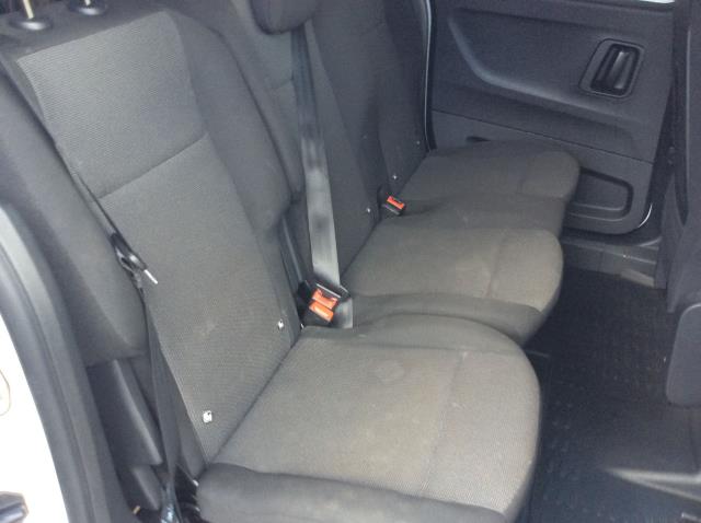 2021 Peugeot Partner 850 1.5 Bluehdi 100 Professional Crew Van (NU21HFB) Image 16