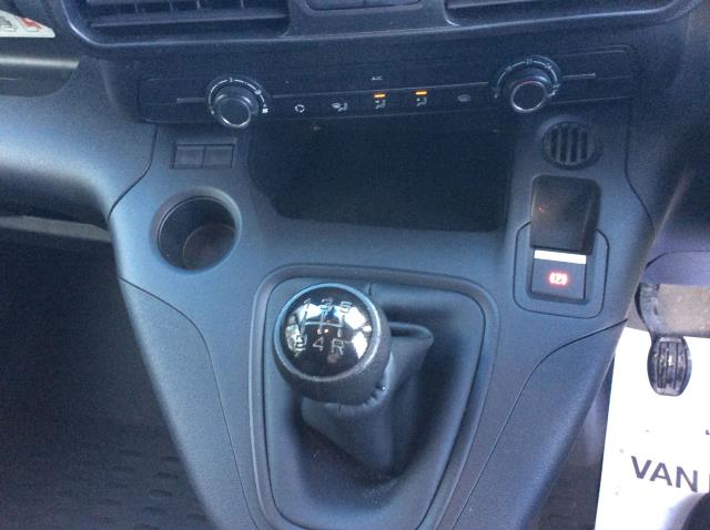 2021 Peugeot Partner 850 1.5 Bluehdi 100 Professional Crew Van (NU21HFB) Image 27