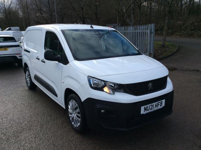 2021 Peugeot Partner 850 1.5 Bluehdi 100 Professional Crew Van (NU21HFB) Image 2
