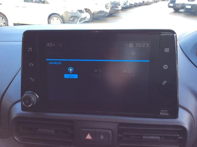 2021 Peugeot Partner 850 1.5 Bluehdi 100 Professional Crew Van (NU21HFB) Image 23