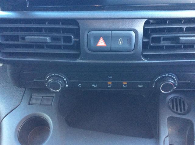 2021 Peugeot Partner 850 1.5 Bluehdi 100 Professional Crew Van (NU21HFB) Image 26