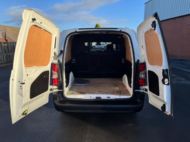2021 Peugeot Partner 850 1.5 Bluehdi 100 Professional Crew Van (70mph Speed Limiter) (NU21HFH) Image 48