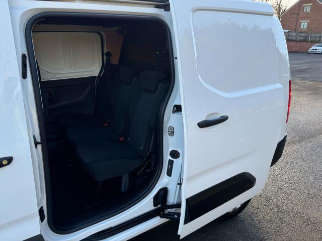 2021 Peugeot Partner 850 1.5 Bluehdi 100 Professional Crew Van (70mph Speed Limiter) (NU21HFH) Image 41