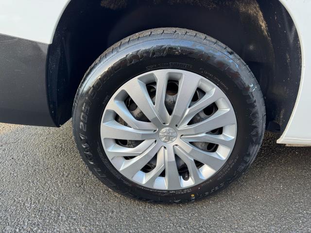 2021 Peugeot Partner 850 1.5 Bluehdi 100 Professional Crew Van (70mph Speed Limiter) (NU21HFH) Image 61