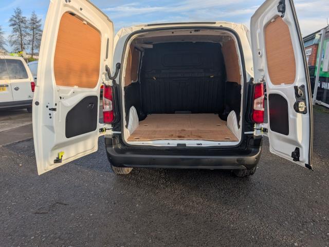 2021 Peugeot Partner 1000 1.5 Bluehdi 100 Professional Van (NU21HYX) Image 10