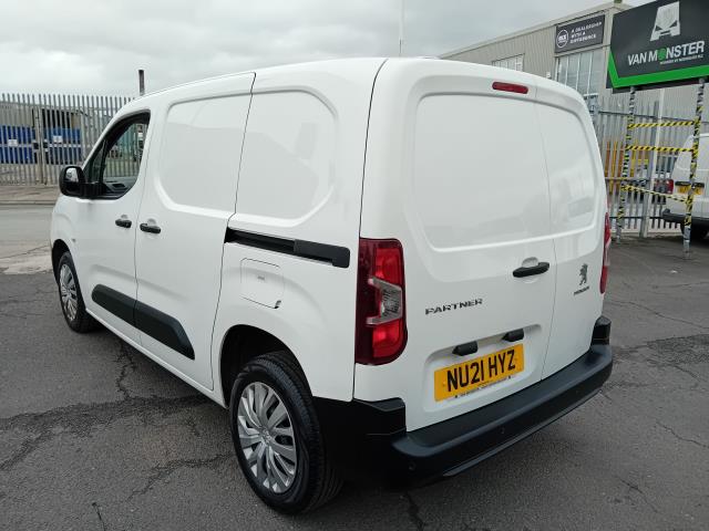 2021 Peugeot Partner L1 1000 1.5BLUE HDI 100PS PROFESSIONAL EURO 6 (NU21HYZ) Image 4