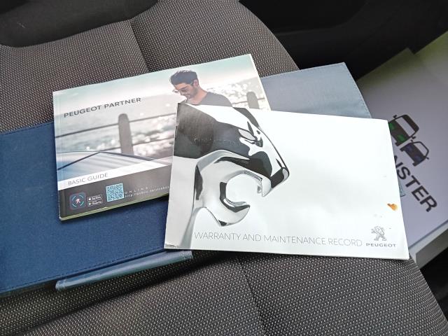 2021 Peugeot Partner L1 1000 1.5BLUE HDI 100PS PROFESSIONAL EURO 6 (NU21HYZ) Image 31