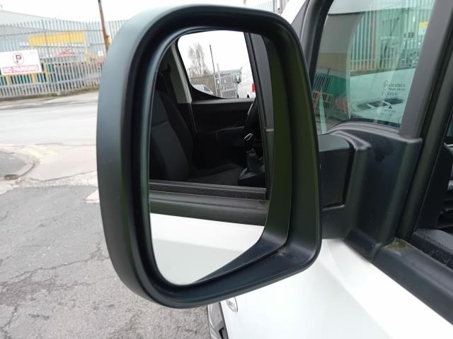 2021 Peugeot Partner L1 1000 1.5BLUE HDI 100PS PROFESSIONAL EURO 6 (NU21HYZ) Image 40