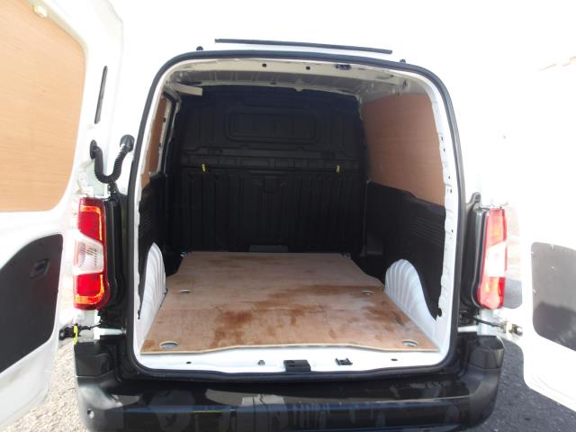 2021 Peugeot Partner 1000 1.5 Bluehdi 100 Professional Van (NU21HZD) Image 15
