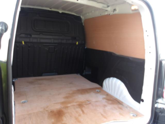 2021 Peugeot Partner 1000 1.5 Bluehdi 100 Professional Van (NU21HZD) Image 16