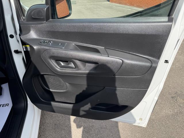 2021 Peugeot Partner 1000 1.5 Bluehdi 100 Professional Van Euro 6 (NU21HZG) Image 18