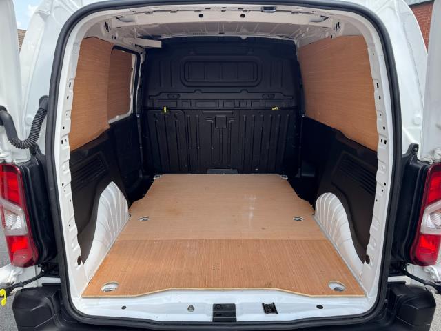 2021 Peugeot Partner 1000 1.5 Bluehdi 100 Professional Van (NU21HZN) Image 43