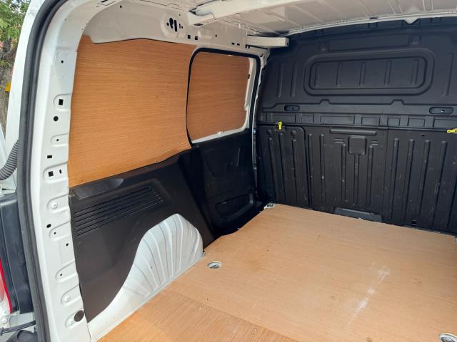 2021 Peugeot Partner 1000 1.5 Bluehdi 100 Professional Van (NU21HZN) Image 45