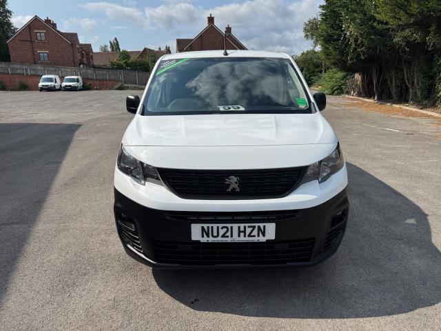 2021 Peugeot Partner 1000 1.5 Bluehdi 100 Professional Van (NU21HZN) Image 3
