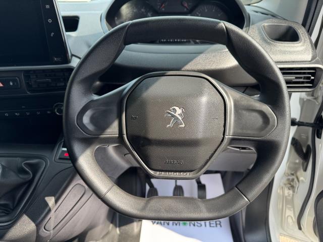 2021 Peugeot Partner 1000 1.5 Bluehdi 100 Professional Van (NU21HZN) Image 22