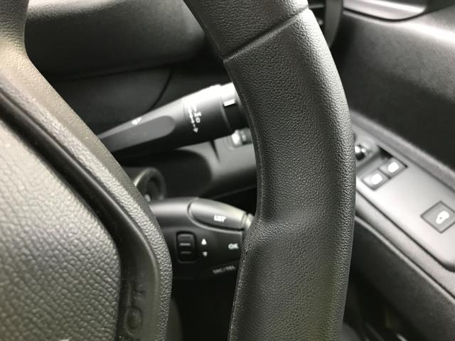 2021 Peugeot Partner 1000 1.5 Bluehdi 100 Professional Van (NU21JDF) Image 30