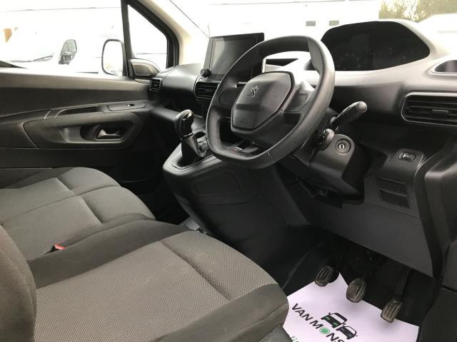 2021 Peugeot Partner 1000 1.5 Bluehdi 100 Professional Van (NU21JDF) Image 22