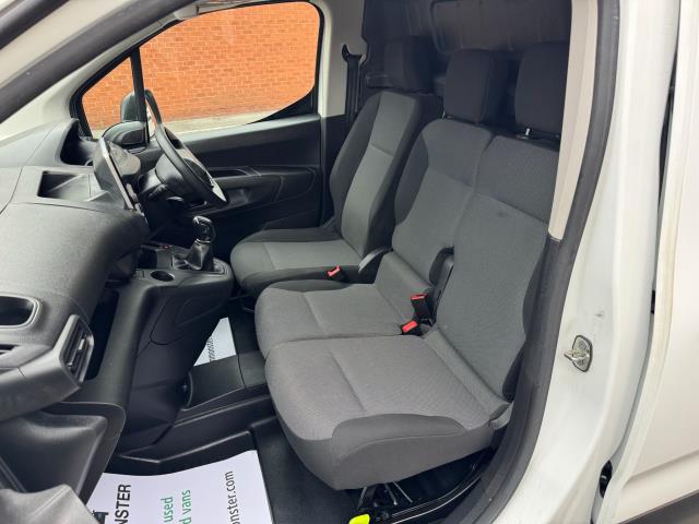 2021 Peugeot Partner 1000 1.5 Bluehdi 100 Professional Van EURO 6 (NU21JFF) Image 31