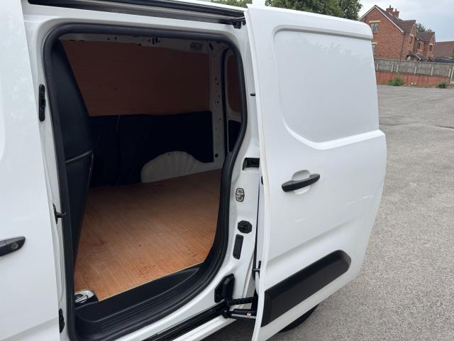 2021 Peugeot Partner 1000 1.5 Bluehdi 100 Professional Van EURO 6 (NU21JFF) Image 40