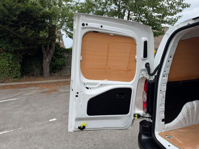 2021 Peugeot Partner 1000 1.5 Bluehdi 100 Professional Van EURO 6 (NU21JFF) Image 49