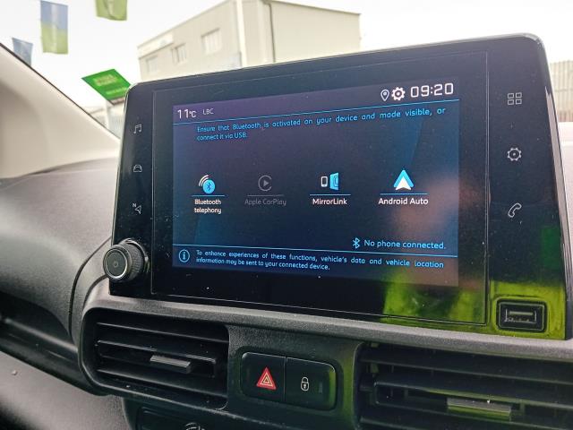 2021 Peugeot Partner L1 1000 1.5BLUE HDI 100PS PROFESSIONAL EURO 6 (NU21JFO) Image 32