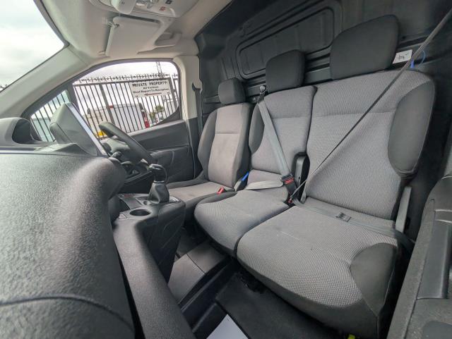 2021 Peugeot Partner 1000 1.5 Bluehdi 100 Professional Van (NU21JFV) Image 19