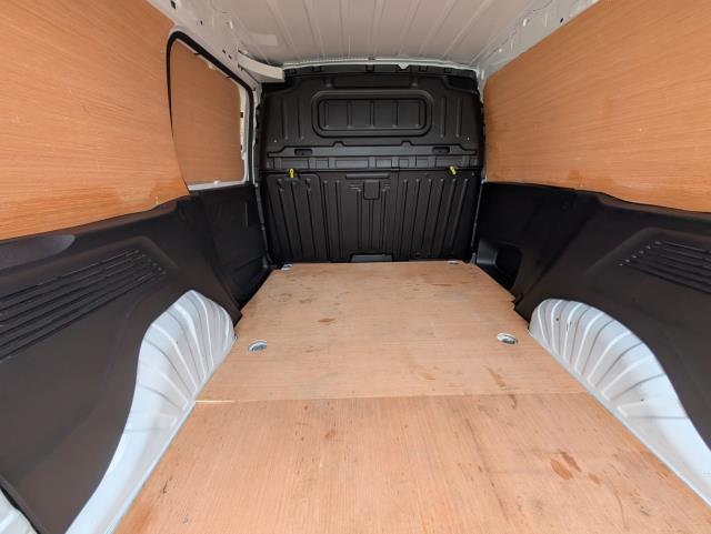 2021 Peugeot Partner 1000 1.5 Bluehdi 100 Professional Van (NU21JFV) Image 12