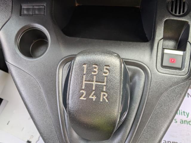 2021 Peugeot Partner 1000 1.5 Bluehdi 100 Professional Van (NU21JFV) Image 27