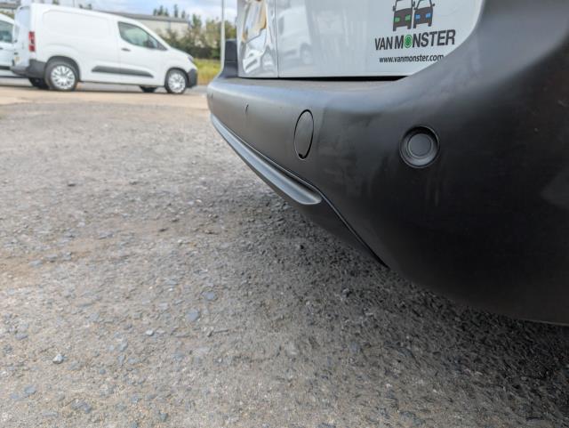 2021 Peugeot Partner 1000 1.5 Bluehdi 100 Professional Van (NU21JFV) Image 29