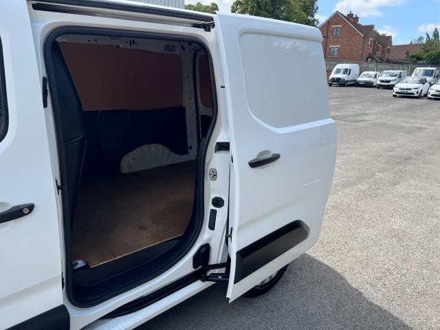 2021 Peugeot Partner 1000 1.5 Bluehdi 100 Professional Van (NU21JGZ) Image 40