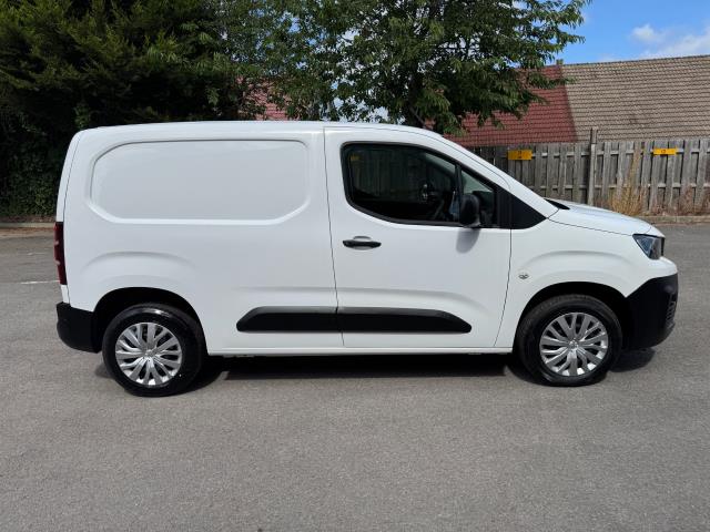 2021 Peugeot Partner 1000 1.5 Bluehdi 100 Professional Van (NU21JGZ) Image 10