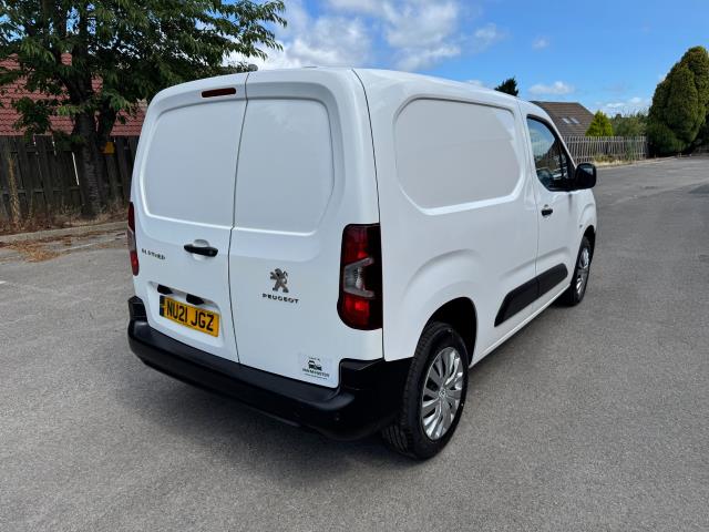 2021 Peugeot Partner 1000 1.5 Bluehdi 100 Professional Van (NU21JGZ) Image 9