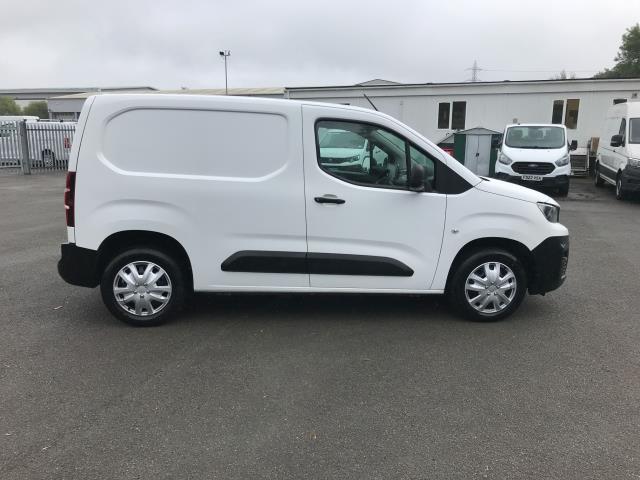 2021 Peugeot Partner 1000 1.5 Bluehdi 100 Professional Van (NU21JHV) Image 13