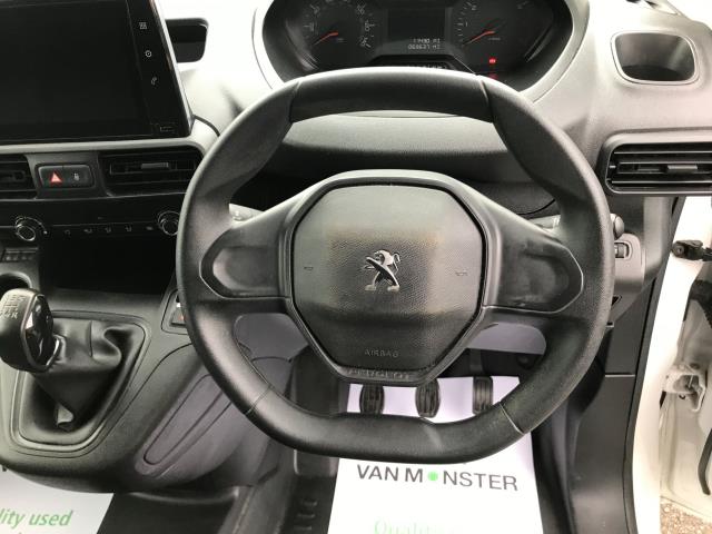 2021 Peugeot Partner 1000 1.5 Bluehdi 100 Professional Van (NU21JHV) Image 17