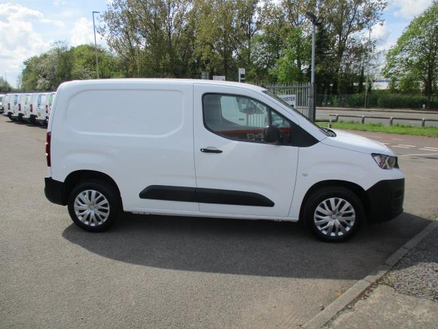 2021 Peugeot Partner 1000 1.5 Bluehdi 100 Professional Van (NU21LVX) Image 3