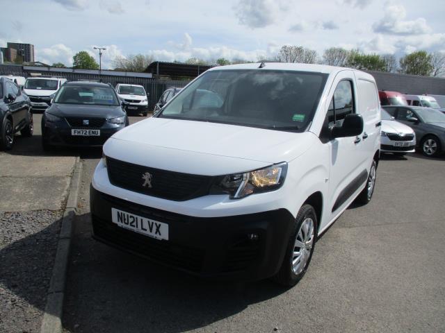 2021 Peugeot Partner 1000 1.5 Bluehdi 100 Professional Van (NU21LVX) Image 9