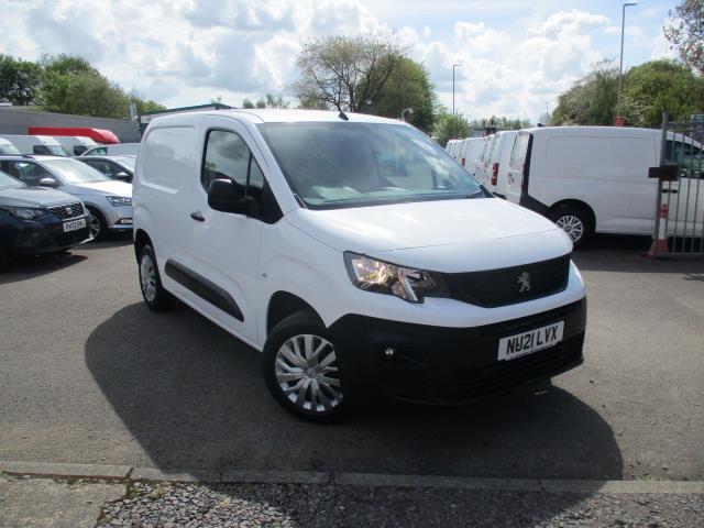 2021 Peugeot Partner 1000 1.5 Bluehdi 100 Professional Van (NU21LVX) Image 2