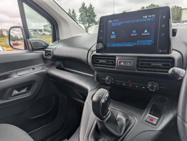 2021 Peugeot Partner 950 1.5 Bluehdi 100 Professional Van (NU21LWC) Image 25